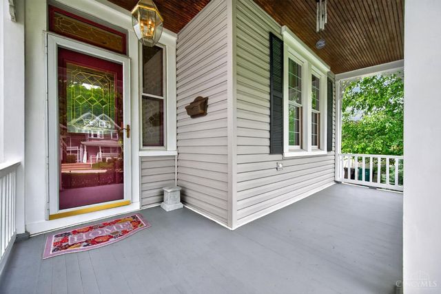 560 Delta Avenue, Cincinnati, OH 45226
