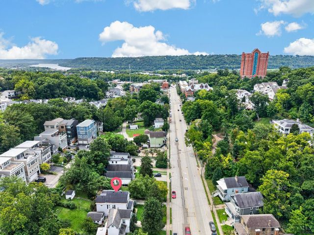 560 Delta Avenue, Cincinnati, OH 45226