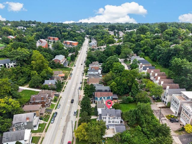 560 Delta Avenue, Cincinnati, OH 45226