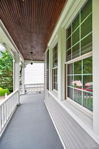 560 Delta Avenue, Cincinnati, OH 45226