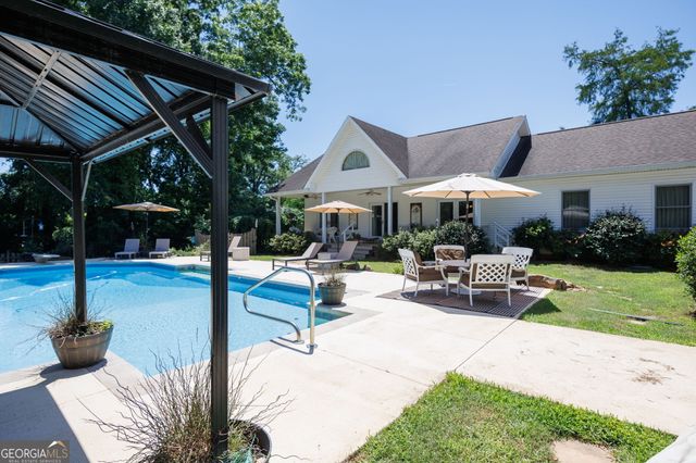 200 W Main Street, Forsyth, GA 31029