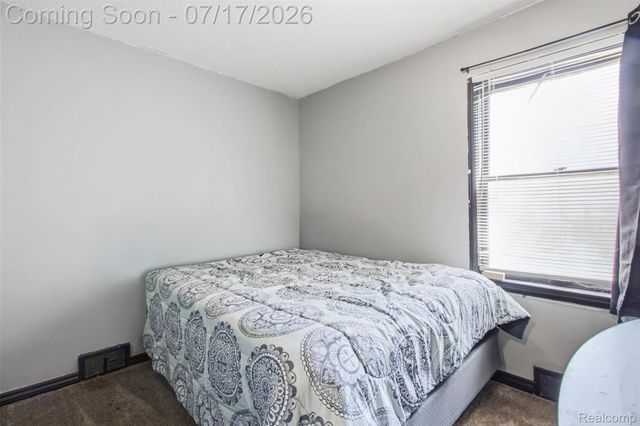 12580 Promenade Street, Detroit, MI 48213