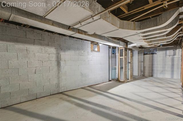 12580 Promenade Street, Detroit, MI 48213