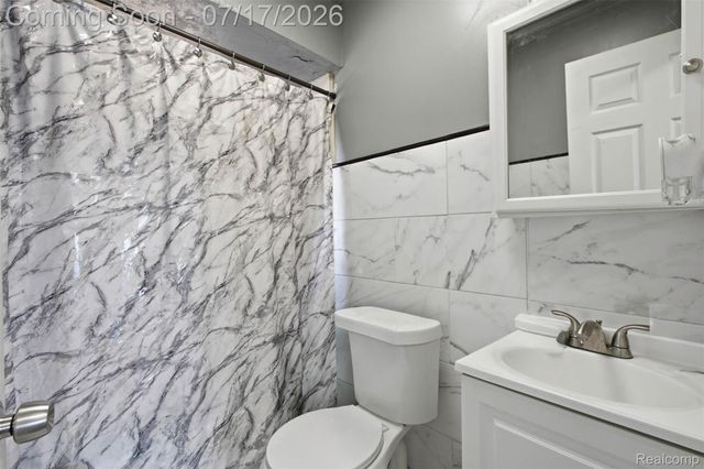 12580 Promenade Street, Detroit, MI 48213