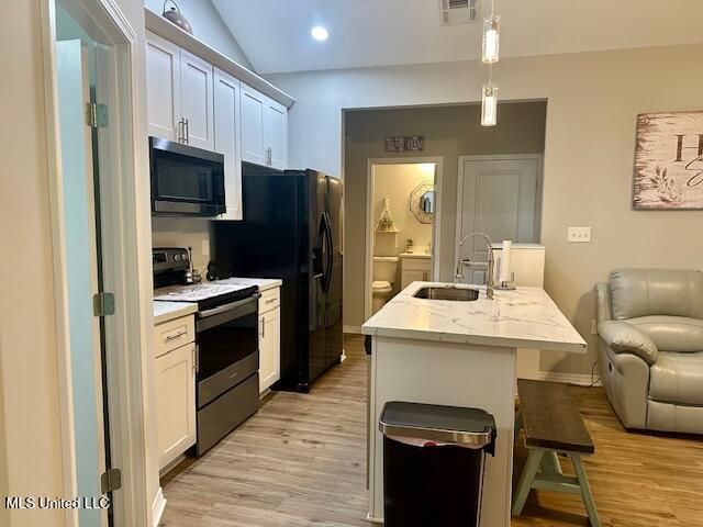 100 S Loftin Street, Picayune, MS 39466