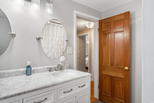 4720 Beaver Avenue, Fort Wayne, IN 46807