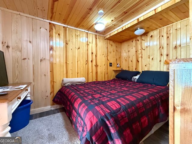 35 Canyon Pass, Cleveland, GA 30528