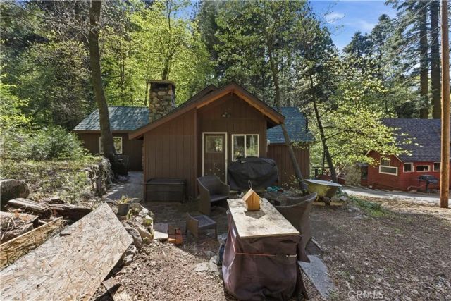 815 Cottage Grove, Lake Arrowhead, CA 92352