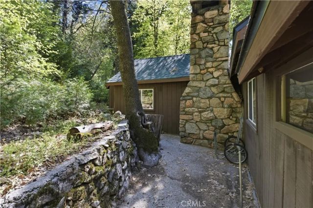 815 Cottage Grove, Lake Arrowhead, CA 92352