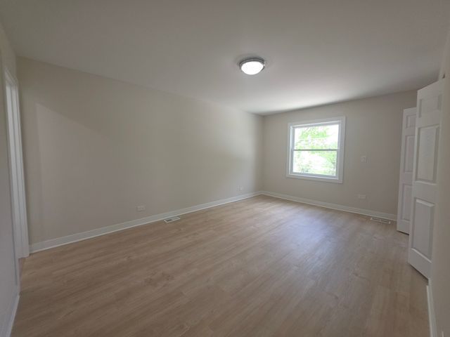 306 Brierhill Drive, Round Lake Park, IL 60073