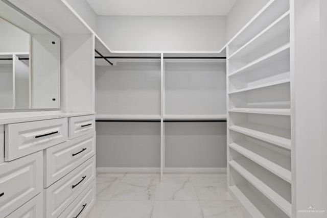 8027 N 48th Lane, Mcallen, TX 78504