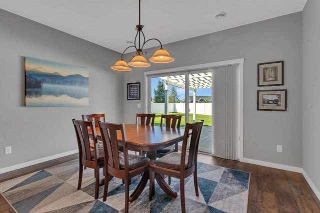 2035 Sandstone Loop N, Sartell, MN 56377