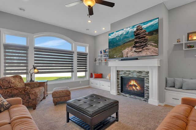 2035 Sandstone Loop N, Sartell, MN 56377