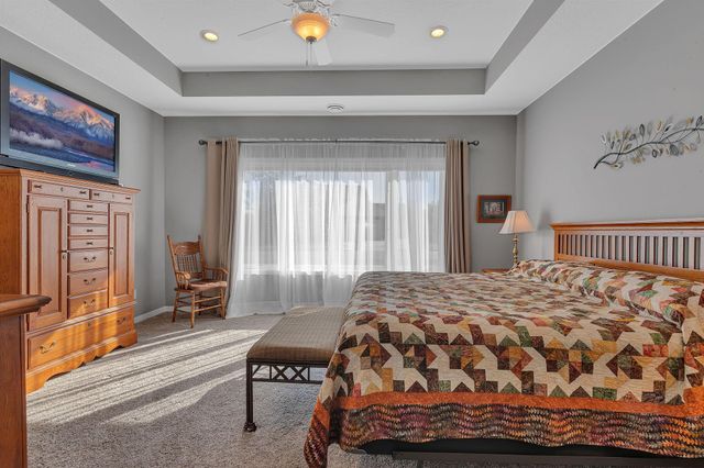 2035 Sandstone Loop N, Sartell, MN 56377