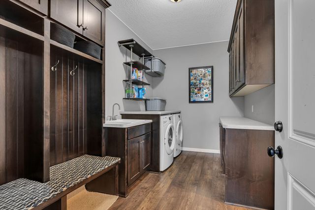 2035 Sandstone Loop N, Sartell, MN 56377