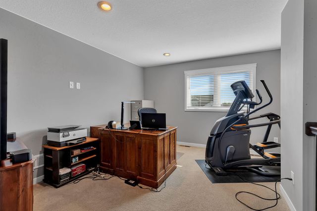 2035 Sandstone Loop N, Sartell, MN 56377