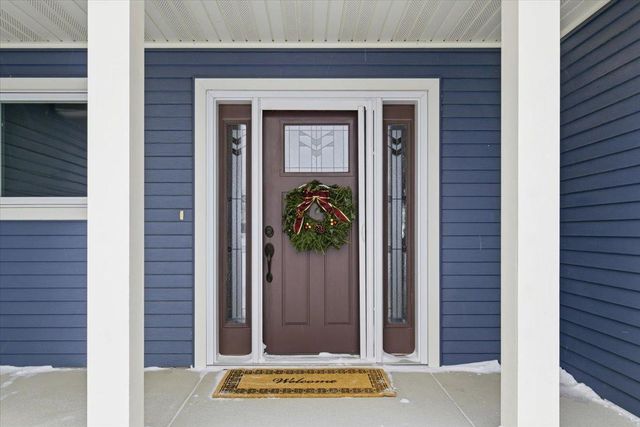 2035 Sandstone Loop N, Sartell, MN 56377