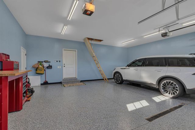 2035 Sandstone Loop N, Sartell, MN 56377