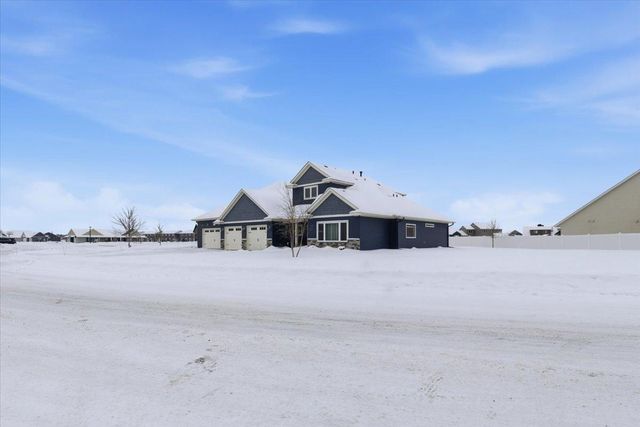 2035 Sandstone Loop N, Sartell, MN 56377