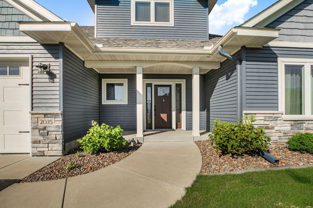 2035 Sandstone Loop N, Sartell, MN 56377
