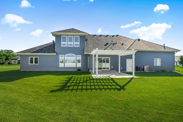 2035 Sandstone Loop N, Sartell, MN 56377