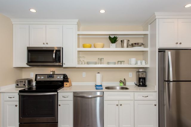 1 Ocean Ave Unit 201, York, ME 03909