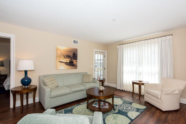 1 Ocean Ave Unit 201, York, ME 03909