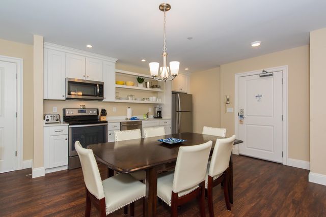 1 Ocean Ave Unit 201, York, ME 03909