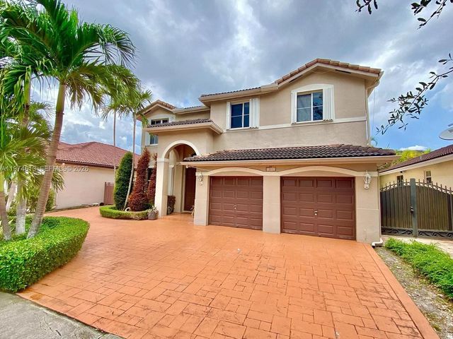 13851 SW 38th Ln, Miami, FL 33175