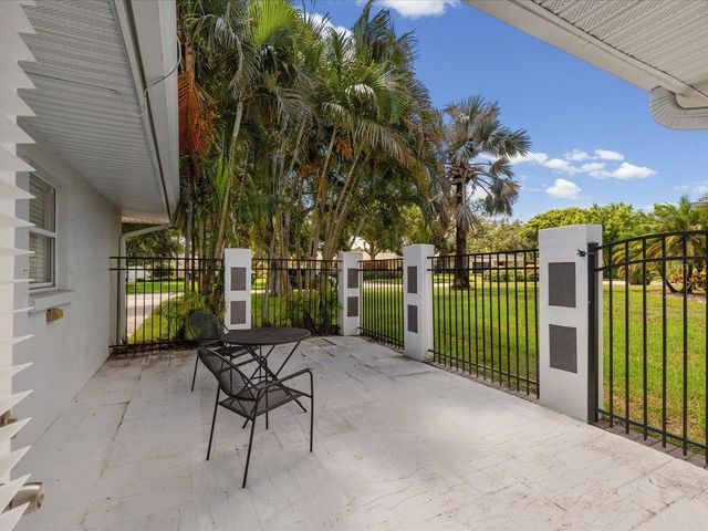 118 LIVE OAK LANE, Largo, FL 33770