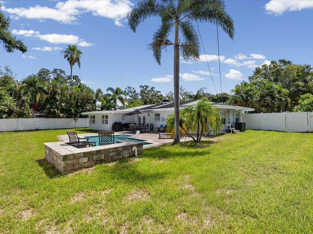 118 LIVE OAK LANE, Largo, FL 33770