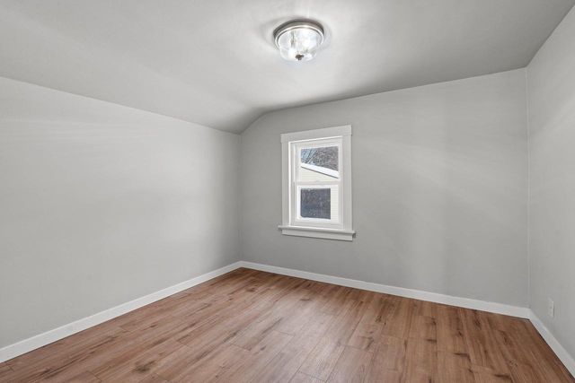 1409 S 10TH STREET, Manitowoc, WI 54220