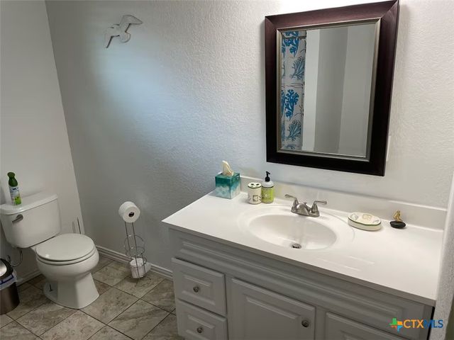 747 Oasis Street, New Braunfels, TX 78130