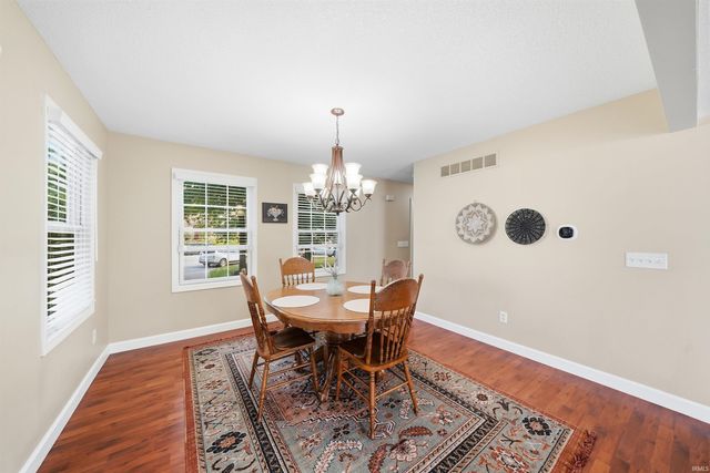 6527 Sir Francis Cove, Fort Wayne, IN 46835