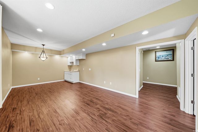6527 Sir Francis Cove, Fort Wayne, IN 46835