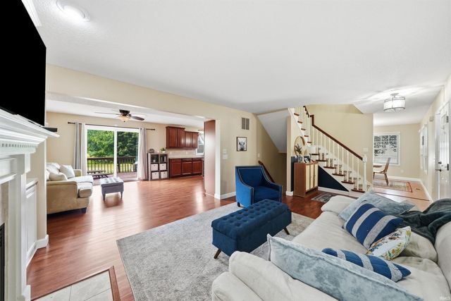 6527 Sir Francis Cove, Fort Wayne, IN 46835