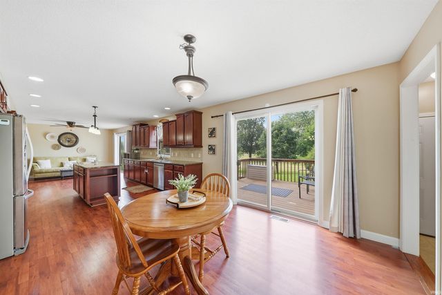 6527 Sir Francis Cove, Fort Wayne, IN 46835
