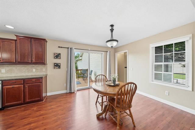 6527 Sir Francis Cove, Fort Wayne, IN 46835
