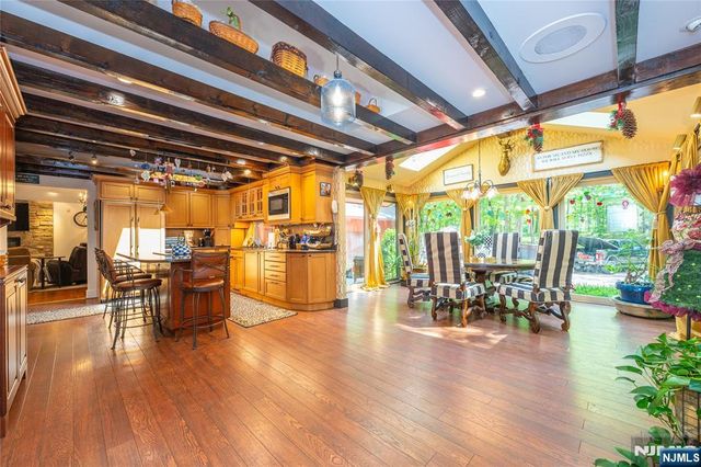 111 Ballantine Road, Andover Twsp, NJ 07821