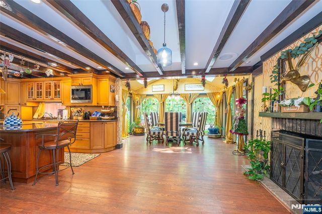 111 Ballantine Road, Andover Twsp, NJ 07821