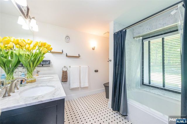 111 Ballantine Road, Andover Twsp, NJ 07821