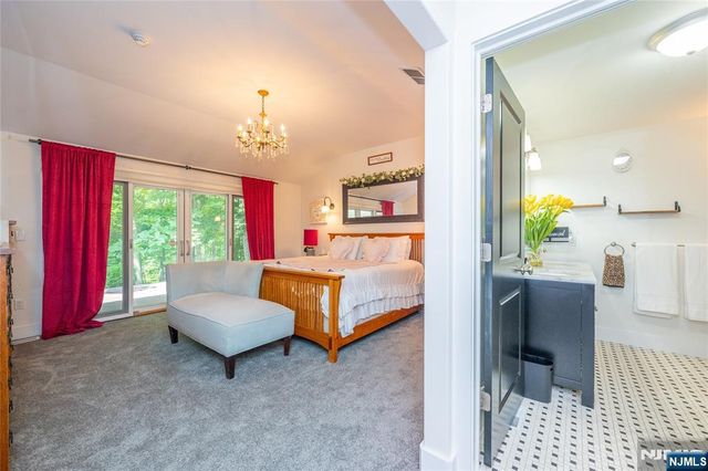 111 Ballantine Road, Andover Twsp, NJ 07821