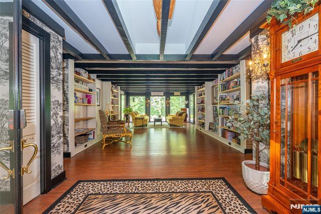 111 Ballantine Road, Andover Twsp, NJ 07821