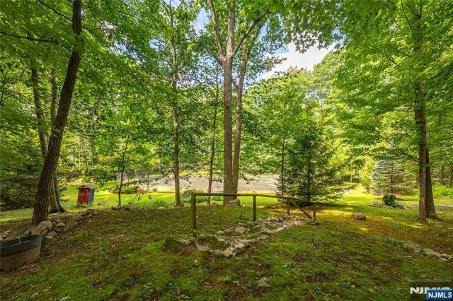 111 Ballantine Road, Andover Twsp, NJ 07821