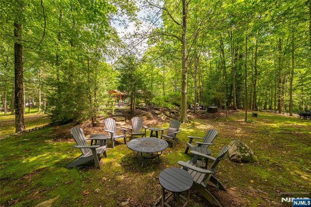 111 Ballantine Road, Andover Twsp, NJ 07821