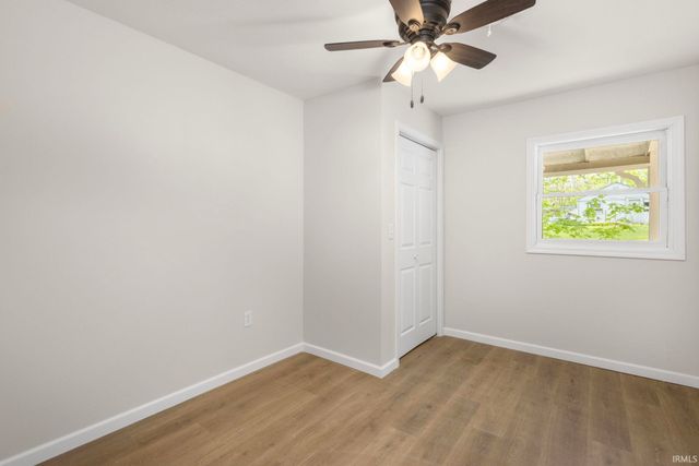61980 Mayflower Road, South Bend, IN 46614