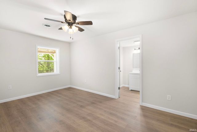 61980 Mayflower Road, South Bend, IN 46614