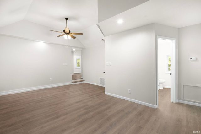 61980 Mayflower Road, South Bend, IN 46614