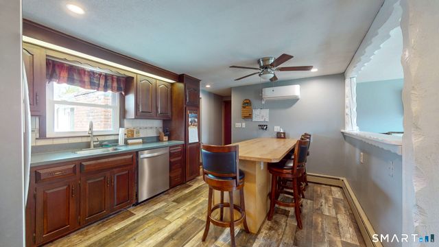 9 Lynn Avenue, Plymouth, CT 06786