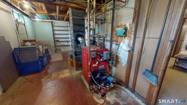 9 Lynn Avenue, Plymouth, CT 06786